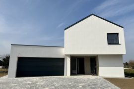 Stanovanjska hiša MT